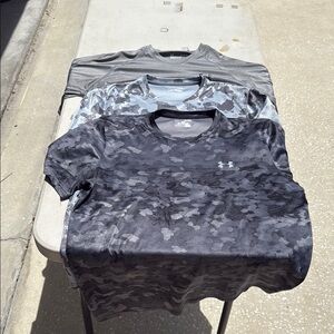 Under Armour Men's Short Sleeve Tees - Lot of 3 size XL